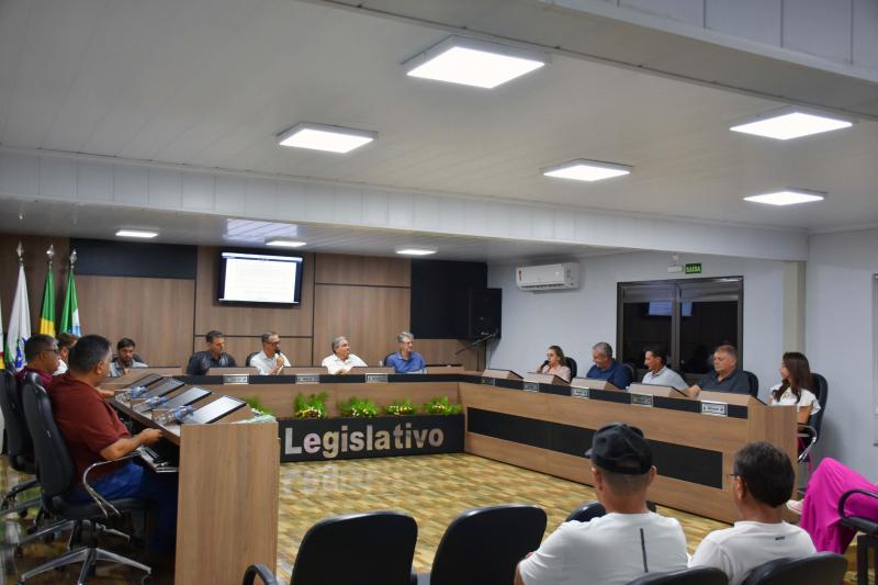 Câmara Municipal de Laranjeiras do Sul realiza Sessão Ordinária com importantes discussões sobre projetos e segurança no trânsito